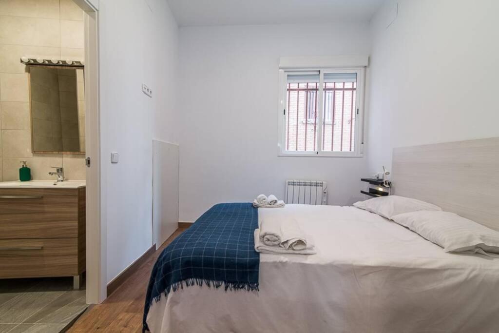 #15Pin-1 Apartamento De Un Dormitorio En Tetuan 马德里 外观 照片